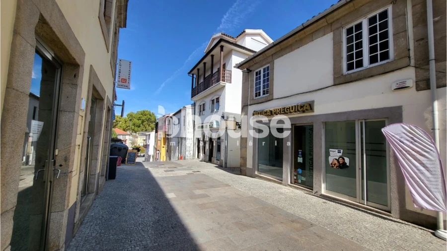 Negócio para Arrendamento em Santa Maria Maior