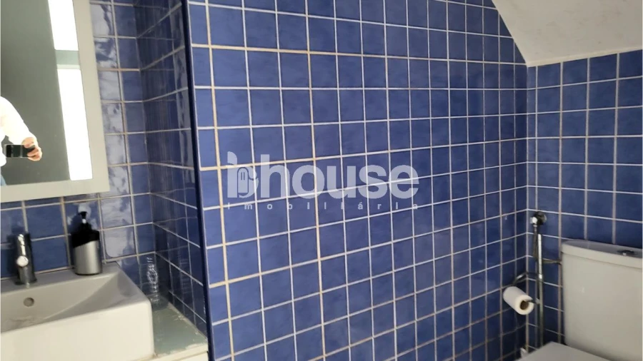 Negócio para Arrendamento em Santa Maria Maior Foto 8