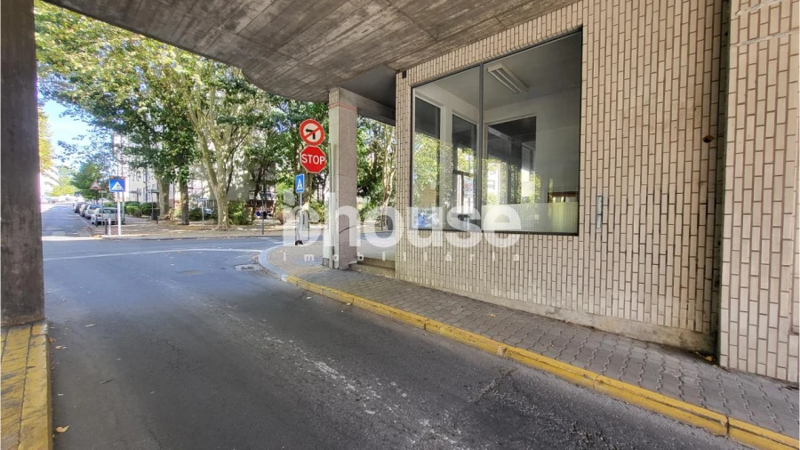 Negócio para Arrendamento em Santa Maria Maior Foto 5