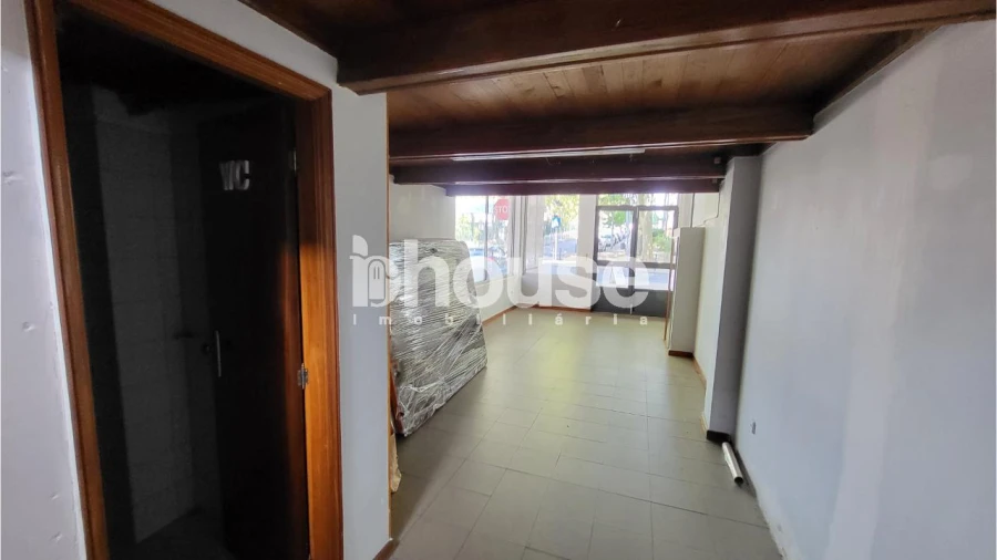 Negócio para Arrendamento em Santa Maria Maior Foto 10