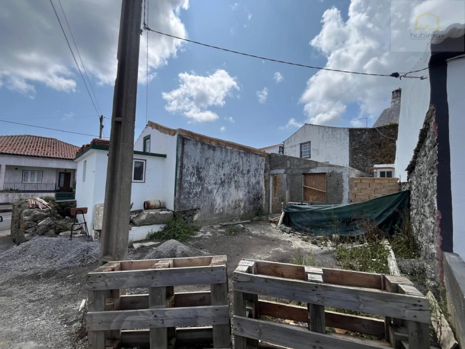 Moradia para Venda em Luz Foto 3