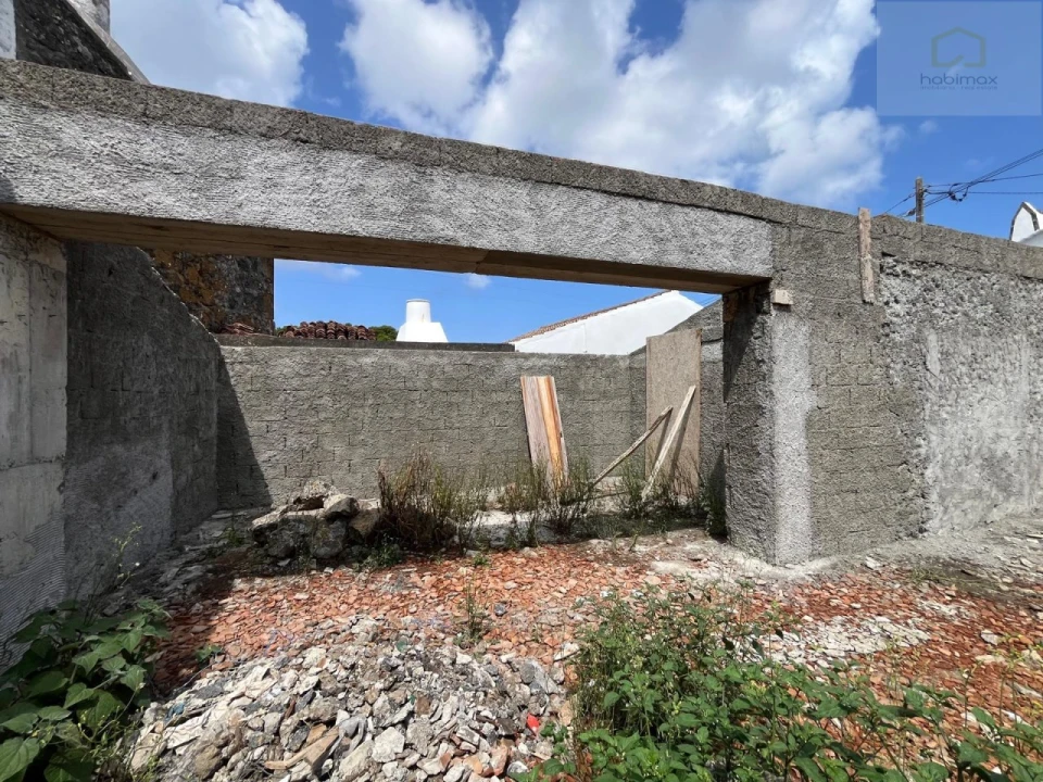 Moradia para Venda em Luz Foto 14