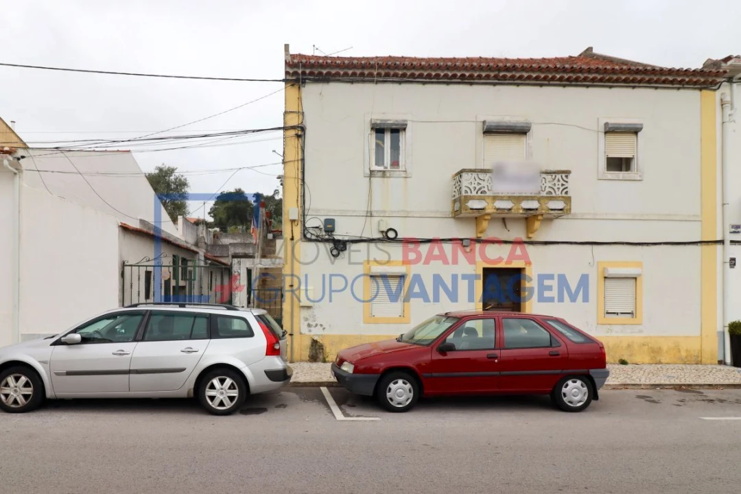 Apartamento T6 para Venda em Malveira e São Miguel de Alcainça Foto 1