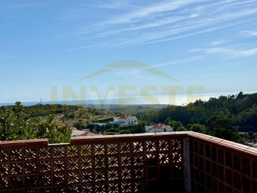 Moradia T4 para Venda em Alcabideche