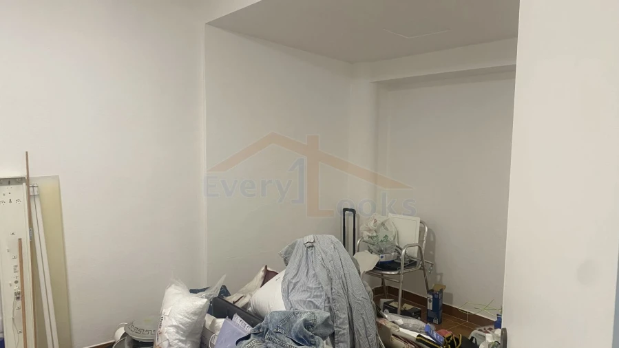 Moradia T1 para Venda em Santa Maria, São Pedro e Sobral da Lagoa Foto 10