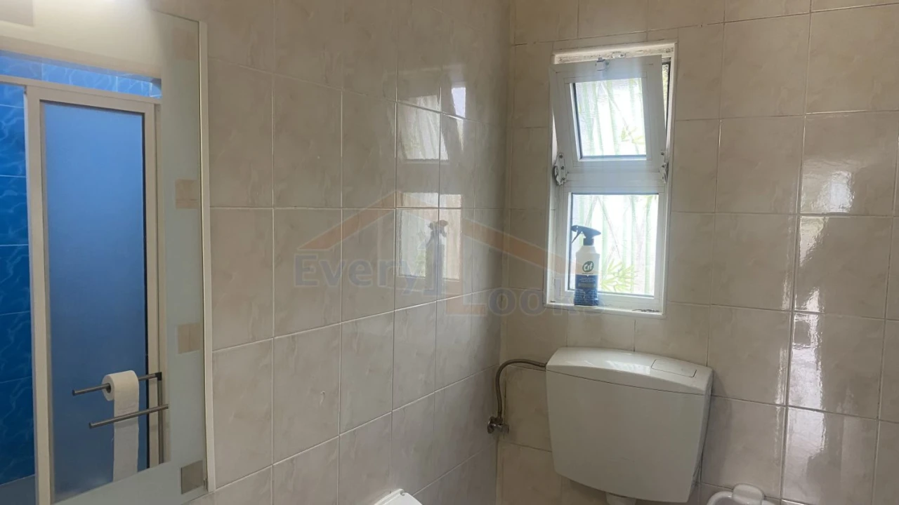 Moradia T1 para Venda em Santa Maria, São Pedro e Sobral da Lagoa Foto 13