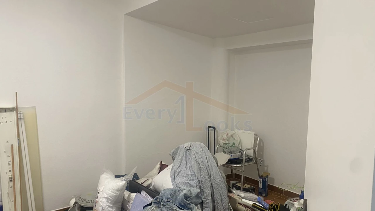 Moradia T1 para Venda em Santa Maria, São Pedro e Sobral da Lagoa Foto 10