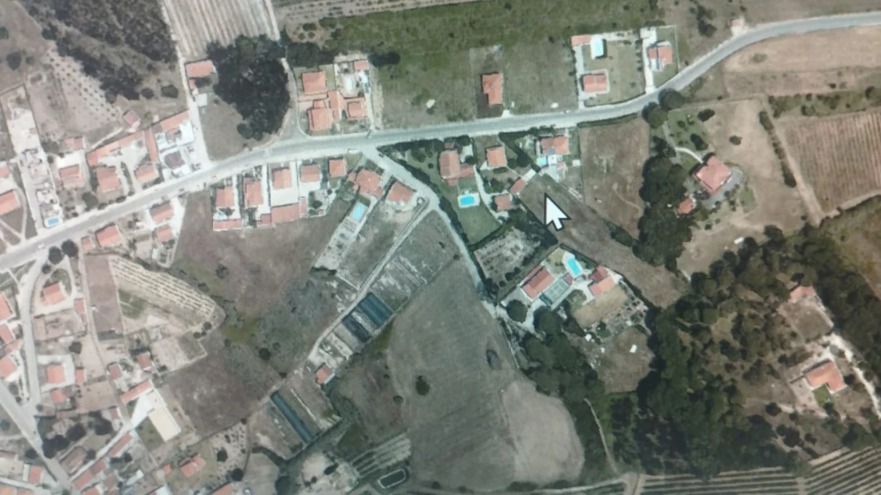 Moradia T1 para Venda em Santa Maria, São Pedro e Sobral da Lagoa Foto 28