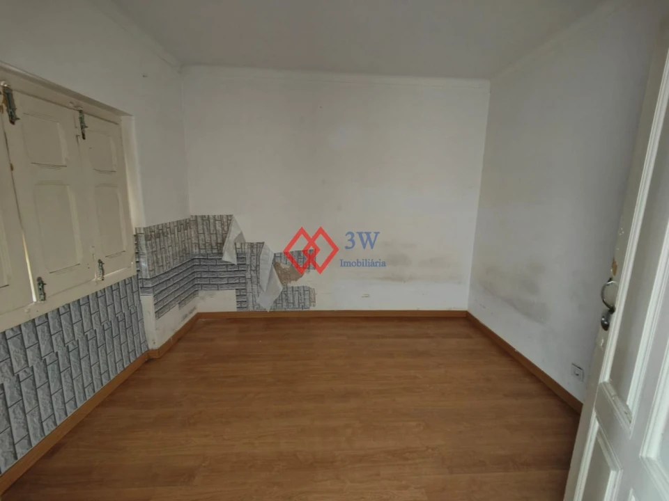 Moradia T6 para Venda em Torres Novas (Santa Maria, Salvador e Santiago) Foto 9