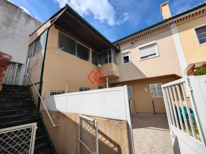 Moradia T6 para Venda em Torres Novas (Santa Maria, Salvador e Santiago) Foto 4