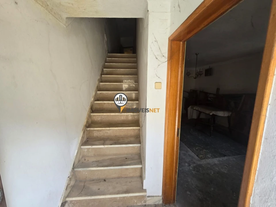 Moradia T0 para Venda em Póvoa de Rio de Moinhos e Cafede Foto 1