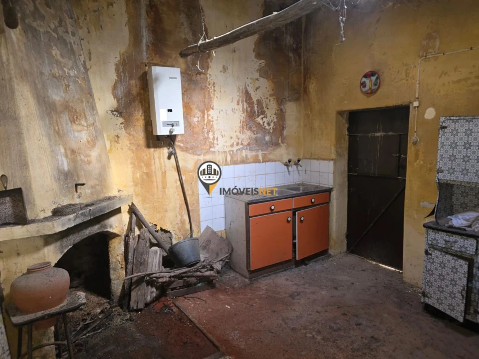 Moradia T0 para Venda em Póvoa de Rio de Moinhos e Cafede Foto 10