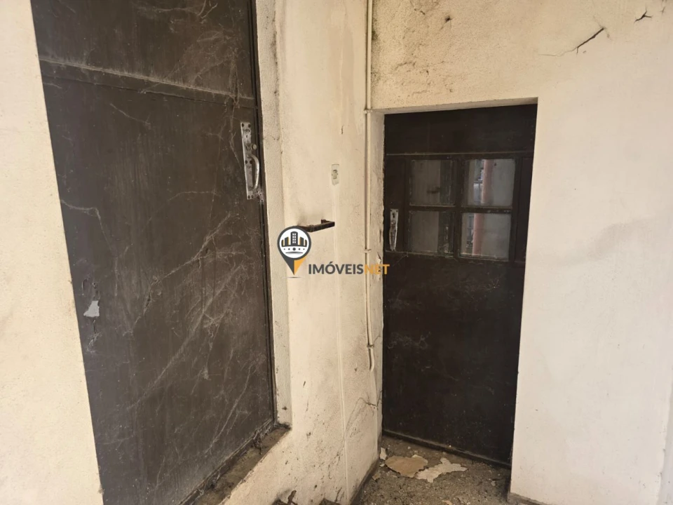 Moradia T0 para Venda em Póvoa de Rio de Moinhos e Cafede Foto 5