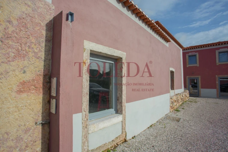 Moradia T2 para Venda em Almargem do Bispo, Pêro Pinheiro e Montelavar Foto 40