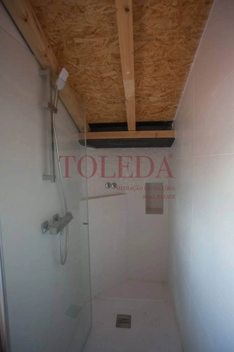 Moradia T2 para Venda em Almargem do Bispo, Pêro Pinheiro e Montelavar Foto 21