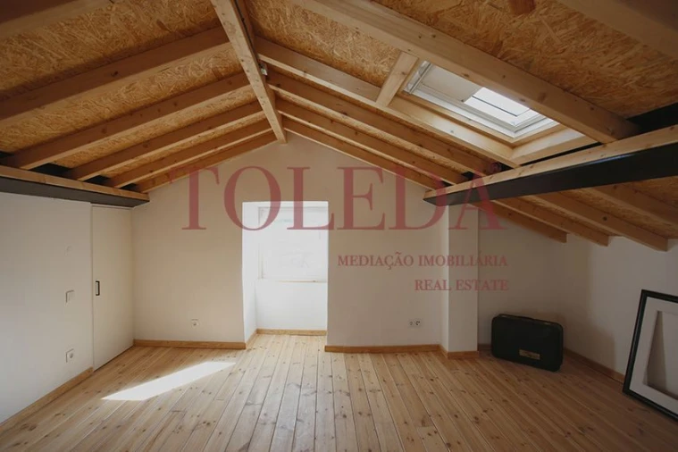 Moradia T2 para Venda em Almargem do Bispo, Pêro Pinheiro e Montelavar Foto 14