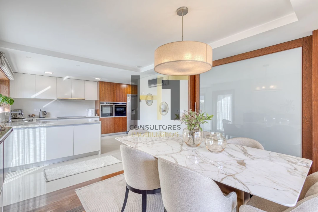 Moradia T4 para Venda em Cidade da Maia Foto 18