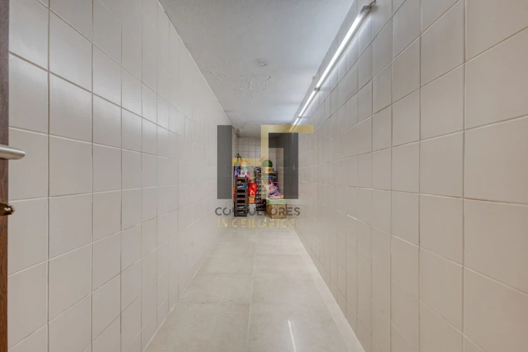 Moradia T4 para Venda em Cidade da Maia Foto 47