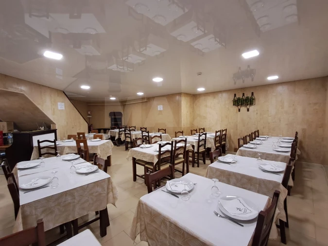 Loja para Venda em Caldas da Rainha - Santo Onofre e Serra do Bouro Foto 8