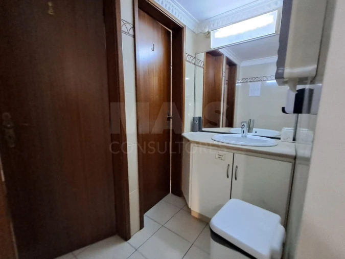 Loja para Venda em Caldas da Rainha - Santo Onofre e Serra do Bouro Foto 12