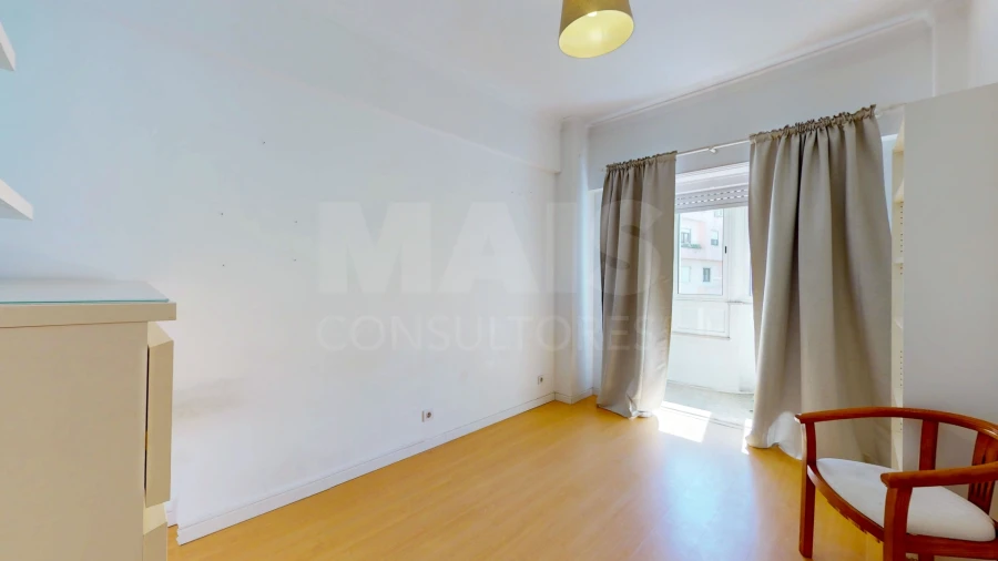 Apartamento T2 para Arrendamento em Águas Livres Foto 12