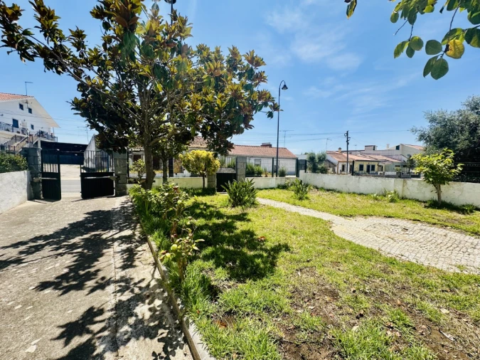 Moradia T4 para Venda em Pego Foto 6