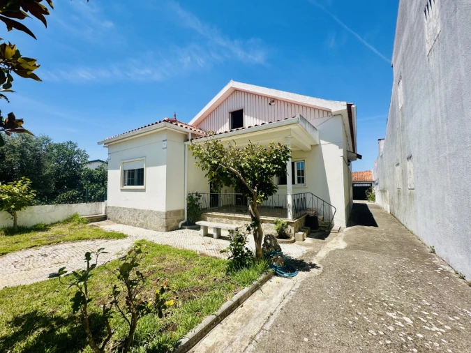 Moradia T4 para Venda em Pego Foto 44