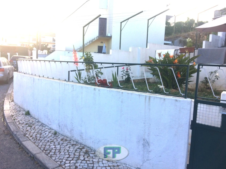 Moradia T2 para Venda em Alverca do Ribatejo e Sobralinho Foto 4