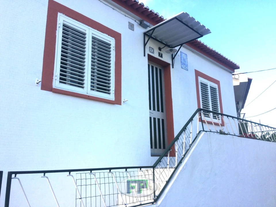 Moradia T2 para Venda em Alverca do Ribatejo e Sobralinho Foto 5