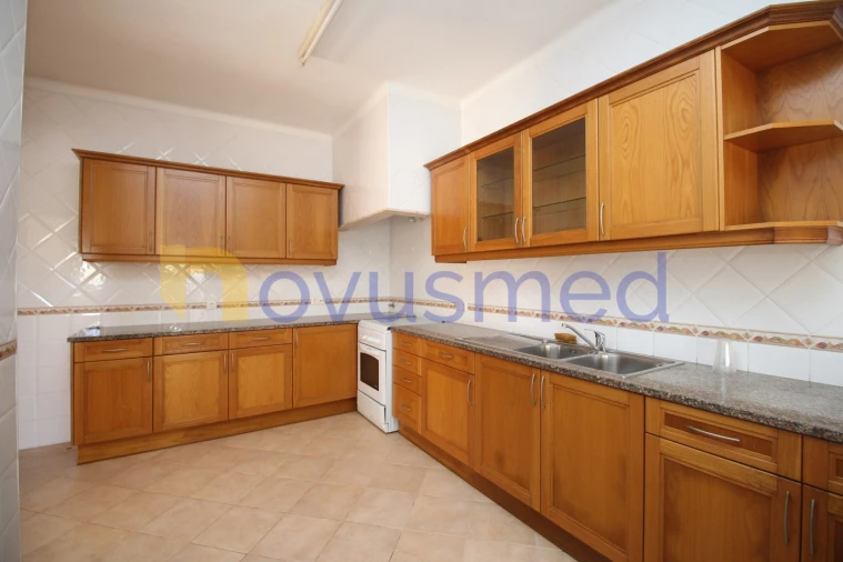 Quinta T3 para Venda em Albufeira e Olhos de Água Foto 9