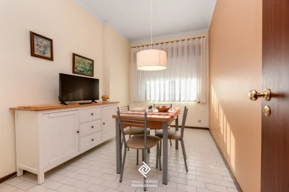 Apartamento T4 para Venda em Santa Marinha e São Pedro da Afurada