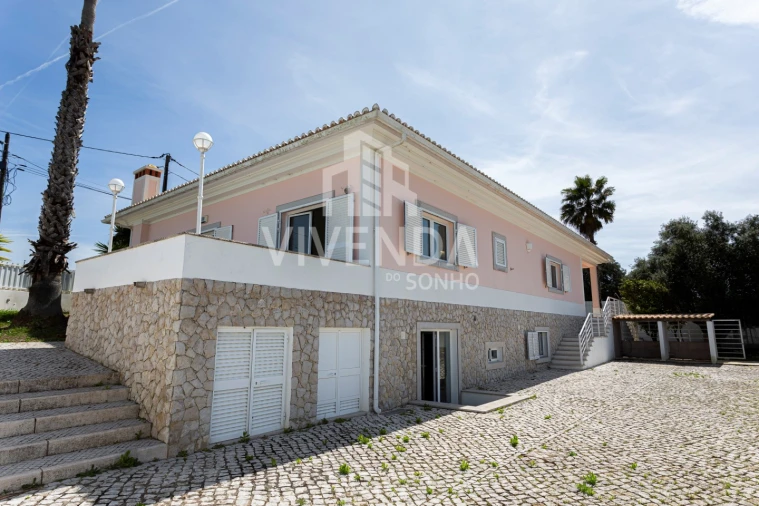 Moradia T5 para Venda em Sesimbra (Castelo) Foto 57