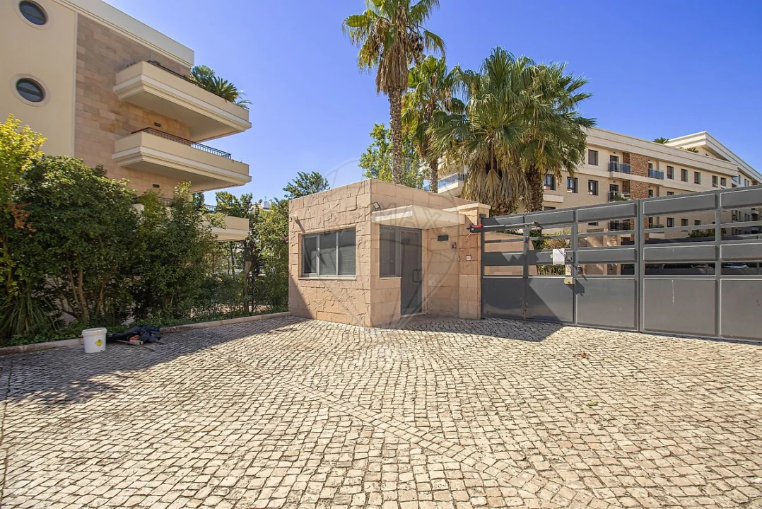 Apartamento T2 para Arrendamento em Póvoa de Santa Iria e Forte da Casa Foto 48