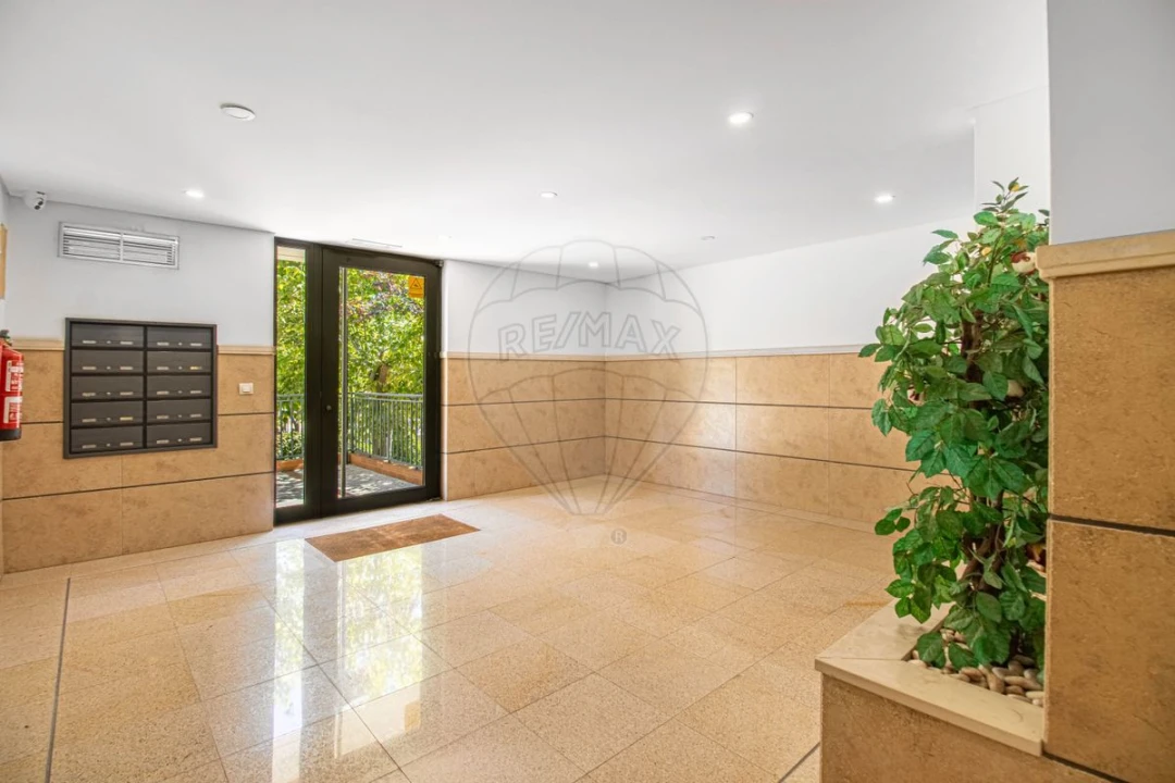 Apartamento T2 para Arrendamento em Póvoa de Santa Iria e Forte da Casa Foto 35