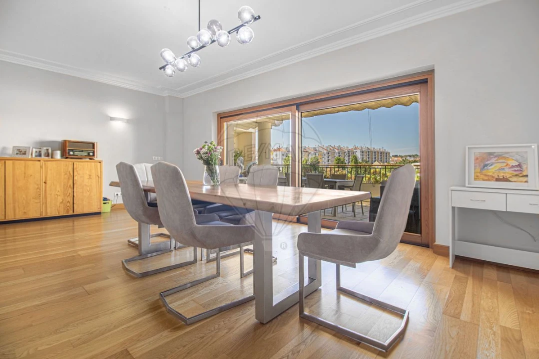 Apartamento T2 para Arrendamento em Póvoa de Santa Iria e Forte da Casa Foto 5