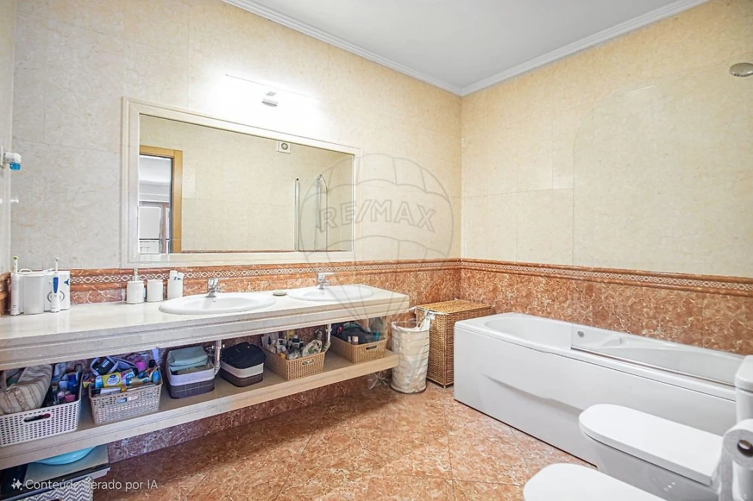 Apartamento T2 para Arrendamento em Póvoa de Santa Iria e Forte da Casa Foto 29