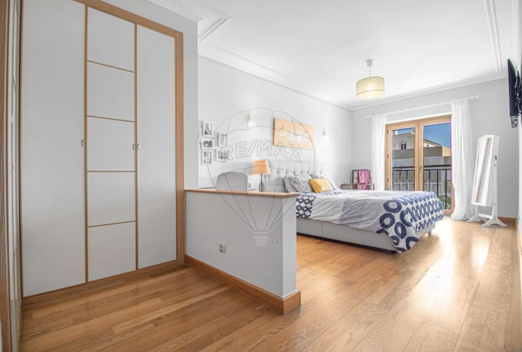 Apartamento T2 para Arrendamento em Póvoa de Santa Iria e Forte da Casa Foto 25