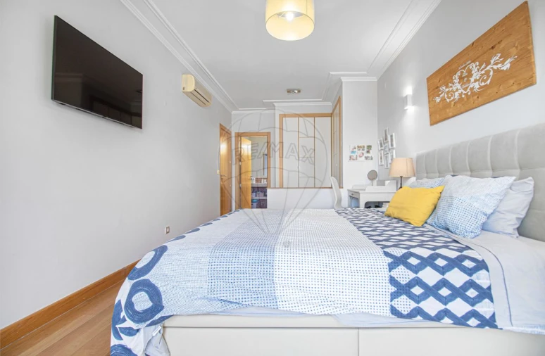 Apartamento T2 para Arrendamento em Póvoa de Santa Iria e Forte da Casa Foto 28