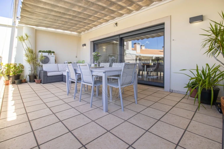 Apartamento T2 para Arrendamento em Póvoa de Santa Iria e Forte da Casa Foto 8