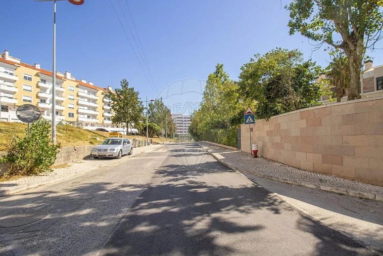 Apartamento T2 para Arrendamento em Póvoa de Santa Iria e Forte da Casa Foto 49