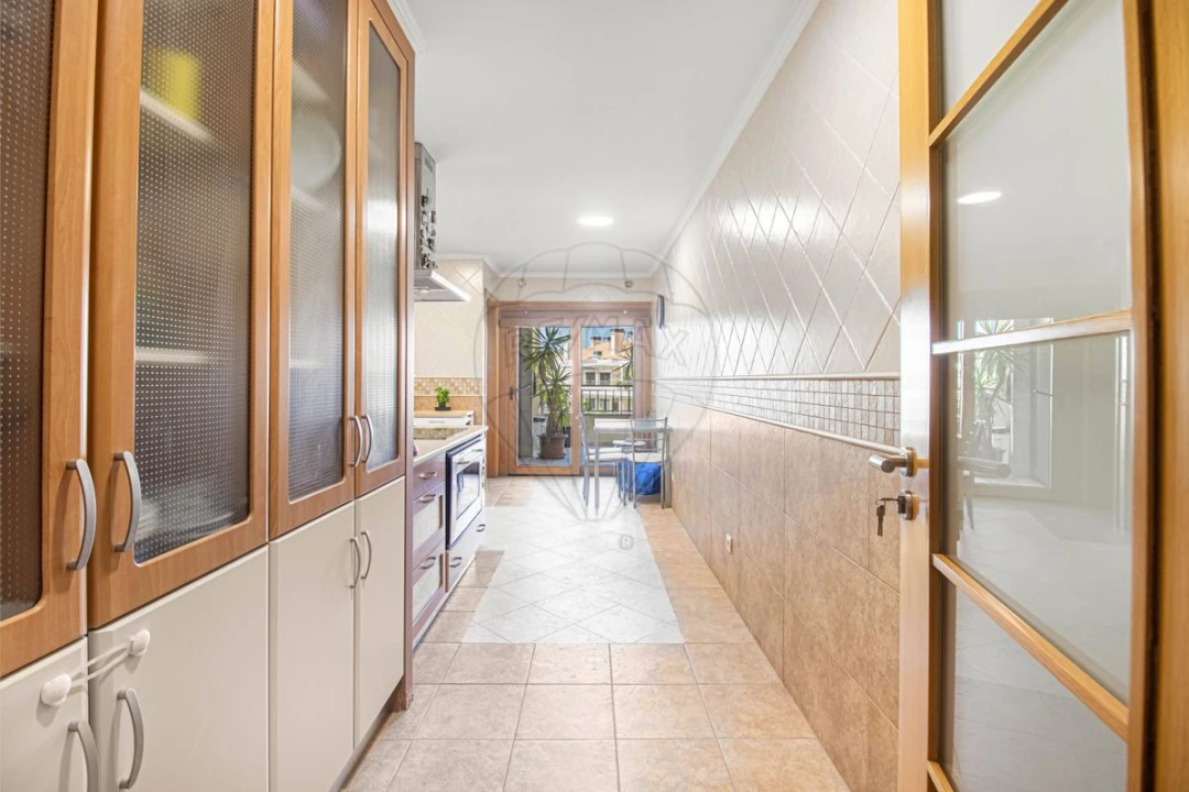 Apartamento T2 para Arrendamento em Póvoa de Santa Iria e Forte da Casa Foto 13