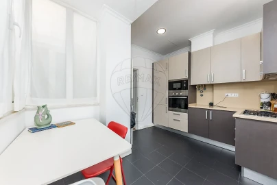 Apartamento T2 para Venda em Misericórdia