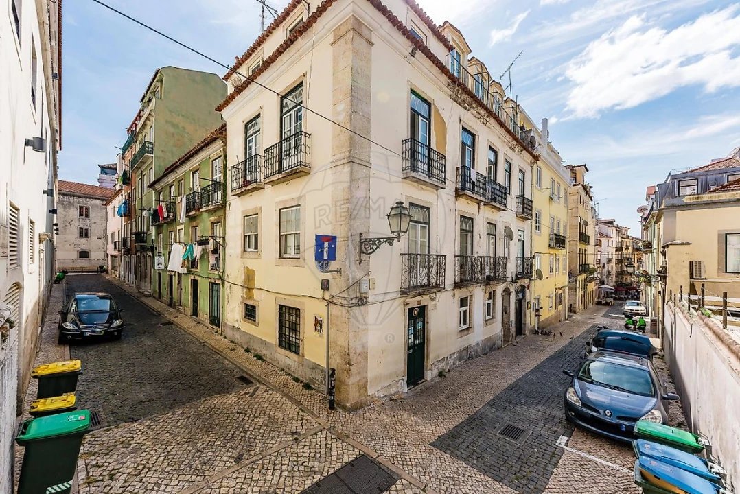 Apartamento T2 para Venda em Misericórdia Foto 13