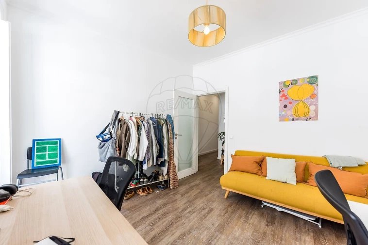 Apartamento T2 para Venda em Misericórdia Foto 26