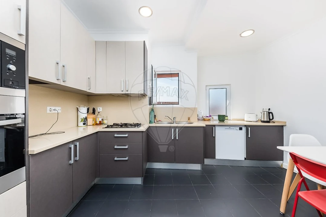 Apartamento T2 para Venda em Misericórdia Foto 7