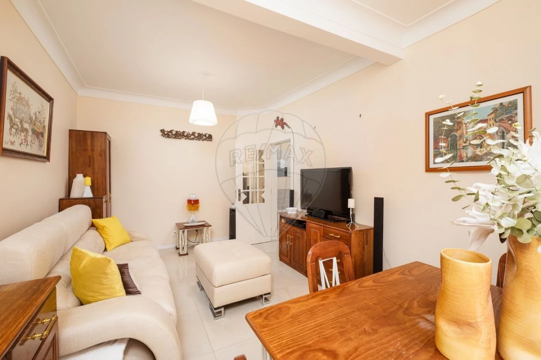 Apartamento T2 para Venda em Moscavide e Portela Foto 5