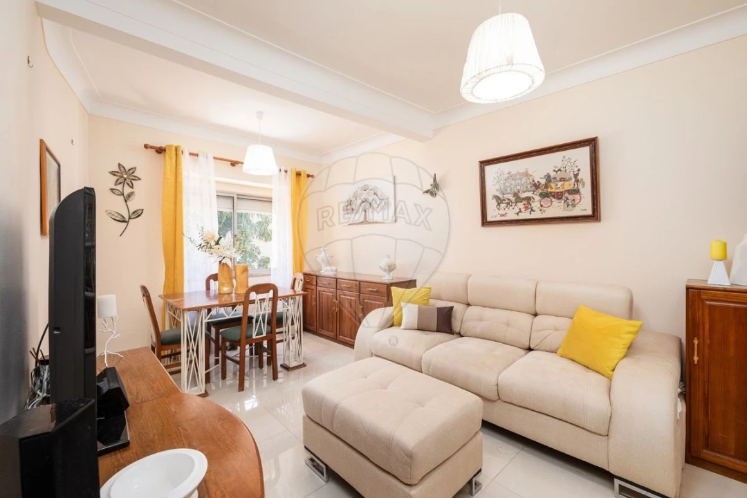 Apartamento T2 para Venda em Moscavide e Portela Foto 4