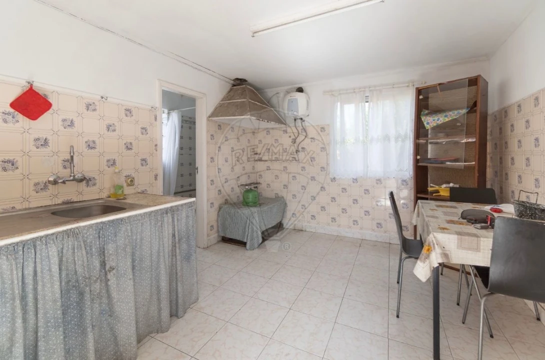 Moradia T3 para Venda em Escariz Foto 18