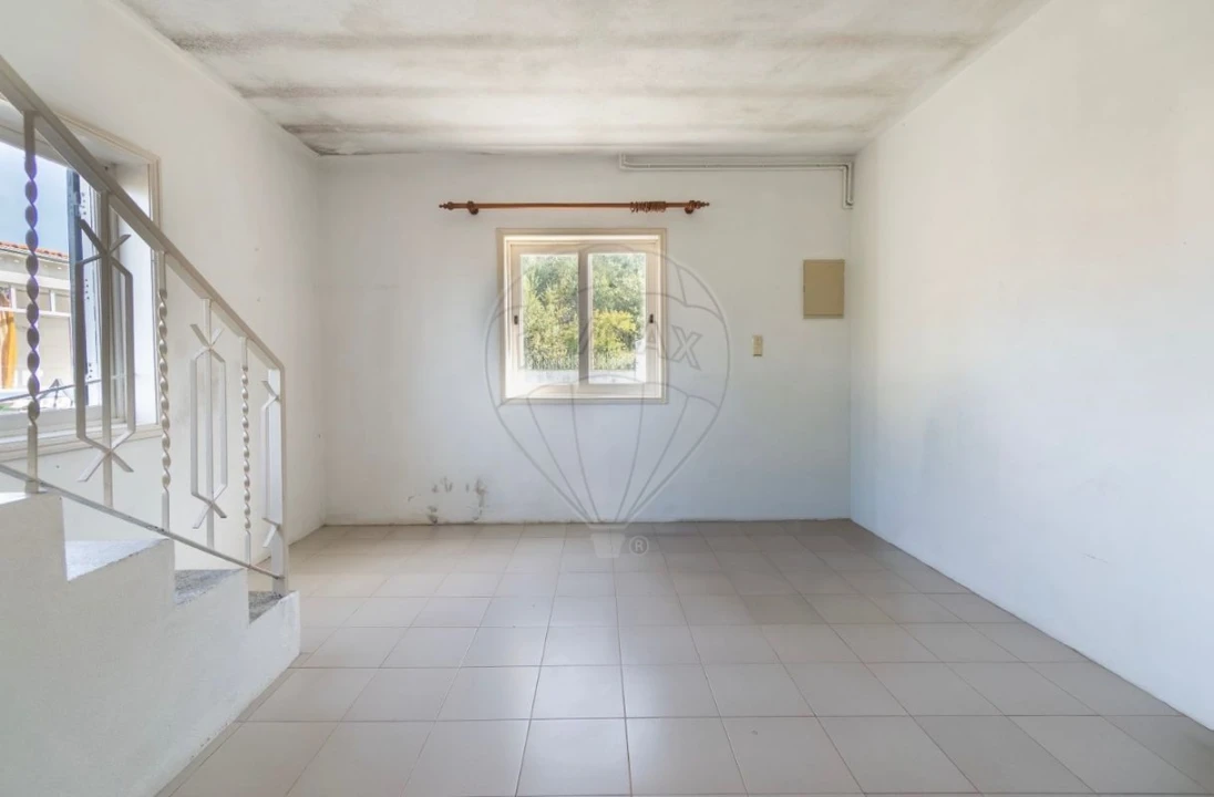 Moradia T3 para Venda em Escariz Foto 32