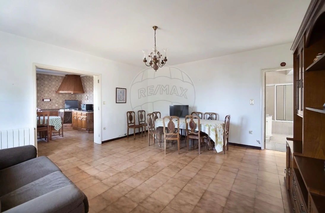 Moradia T3 para Venda em Escariz Foto 29